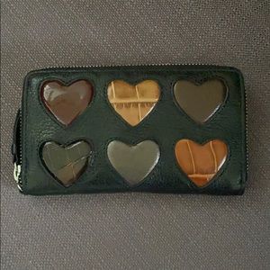 Brighton wallet